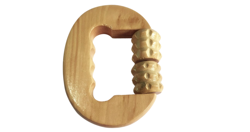 WOODEN ROLLING MASSAGER